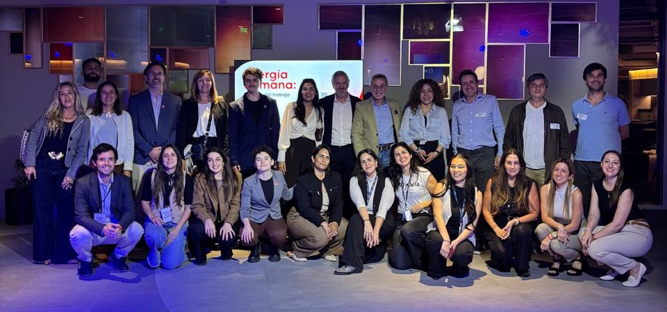 En este momento estás viendo Energía Humana: cómo la cultura, el liderazgo y los espacios flexibles están transformando la industria energética